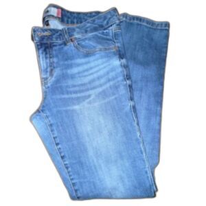 Women's Cabi Slim Boyfriend Jeans size 6 Medium Wash, skinny jeans